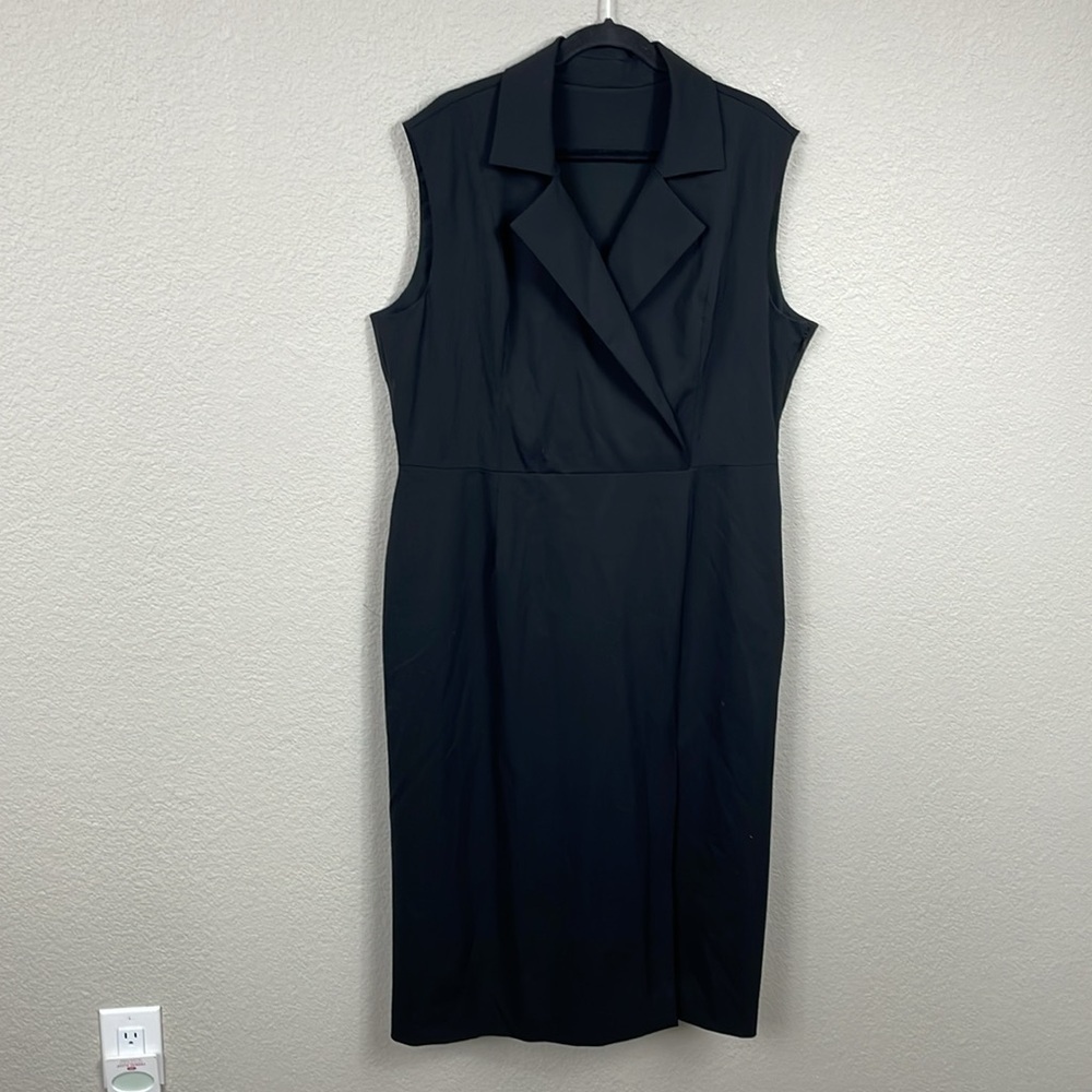 New Carolina Herrera Sleeveless Trench Dress Black Blazer Style with Slit Wool - Picture 5 of 15